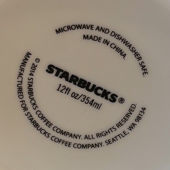 STARBUCKS 2014 Starburst Red/White Christmas 12 oz mug-Excellent Used Condition - Picture 9 of 12